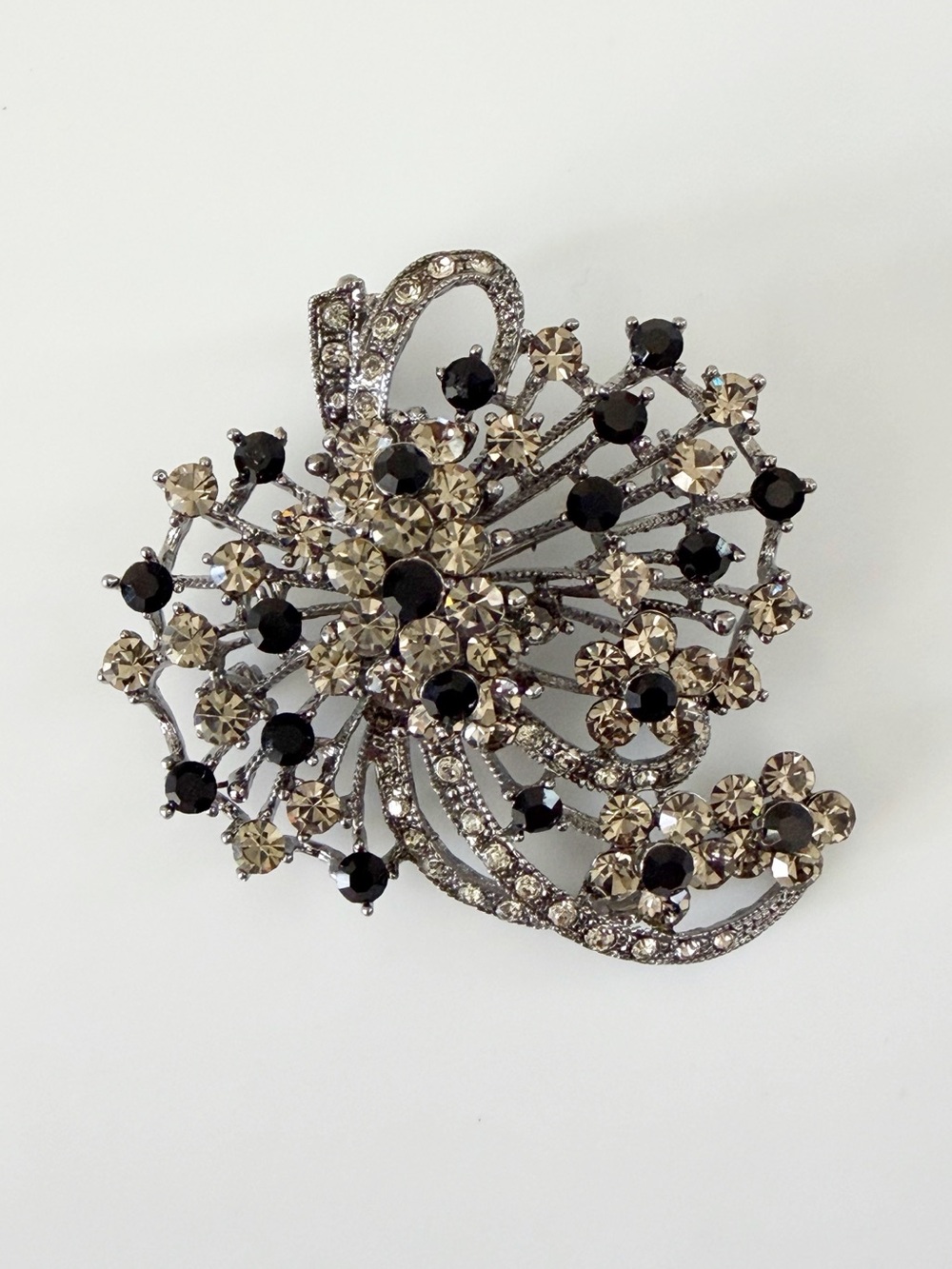 Vintage Rhinestone Very Sparkly Silver Tone Brooch Pin Hook Loop